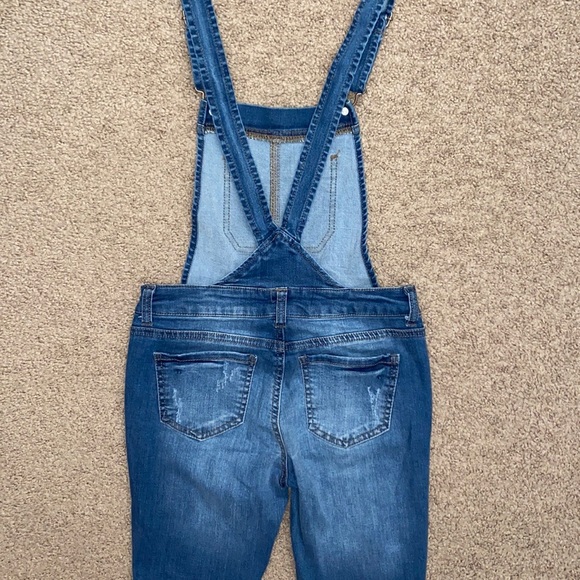 Overalls - Picture 4 of 5